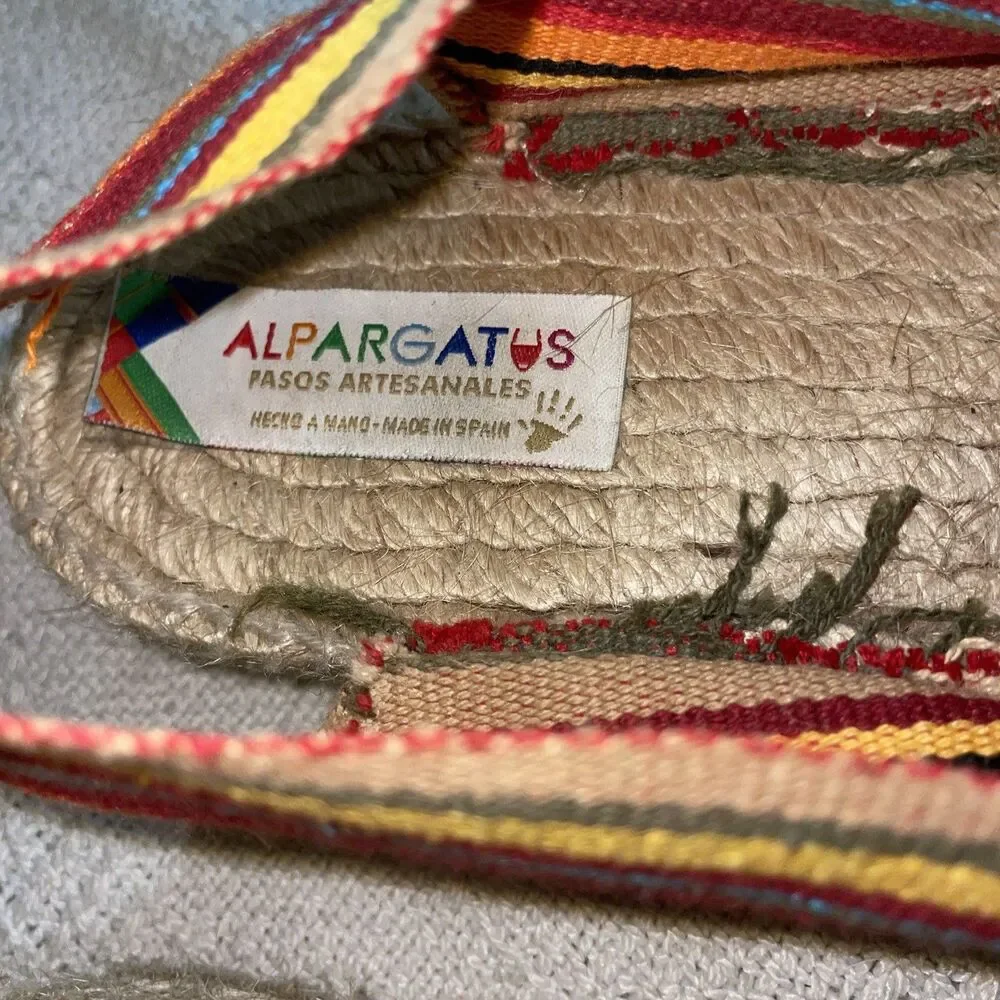 Aspargatus Women’s Casual Espadrilles Size 37 U.S. 6 M Multicolor Canvas Beach